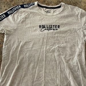 Hollister Men tshirt